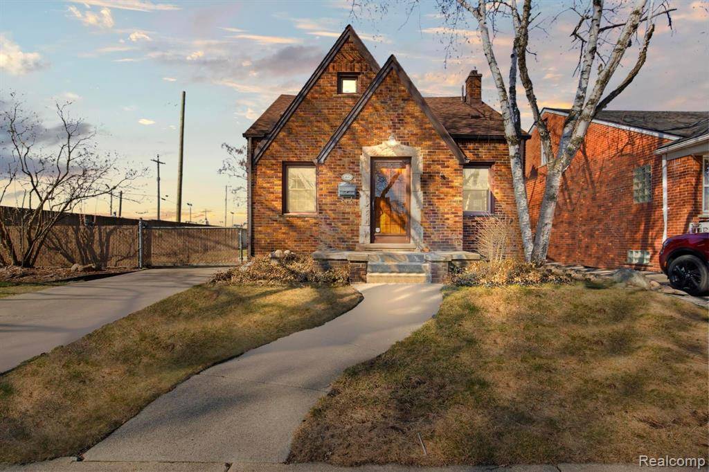 Dearborn, MI 48126,4641 ROEMER Street