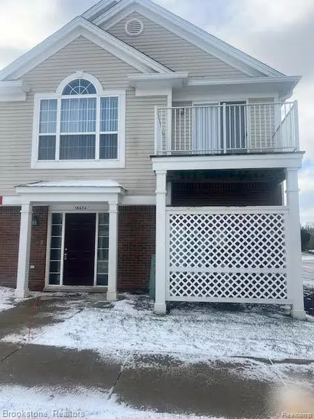 16684 DOVER Drive, Northville, MI