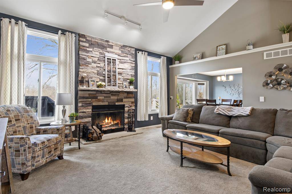 White Lake, MI 48383,6330 STONEWOOD Drive