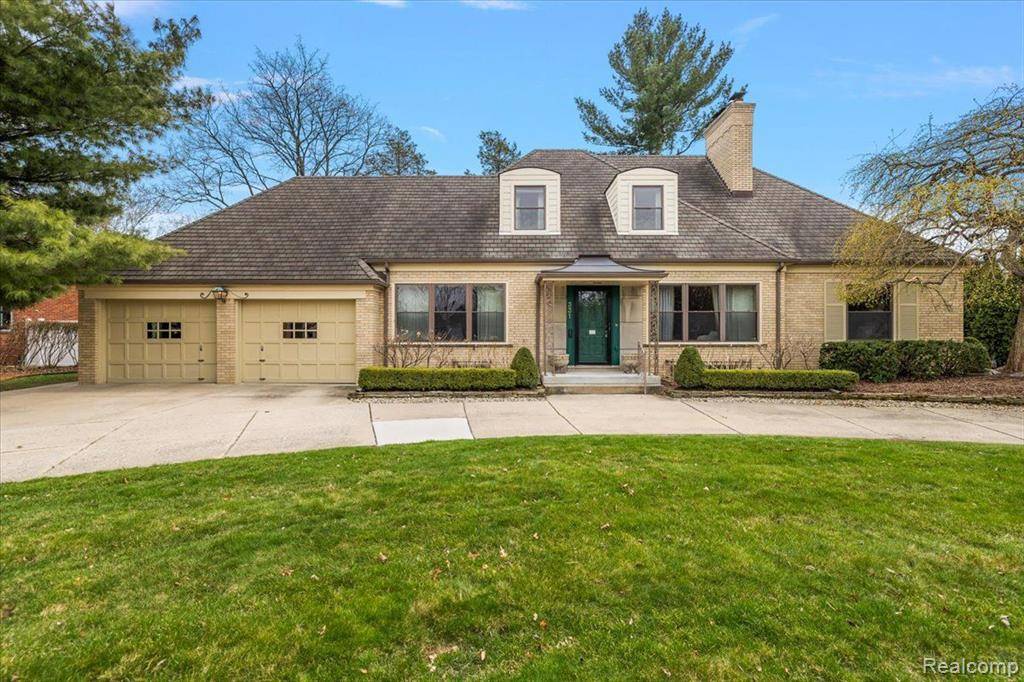 Dearborn, MI 48124,331 CRESCENT Drive