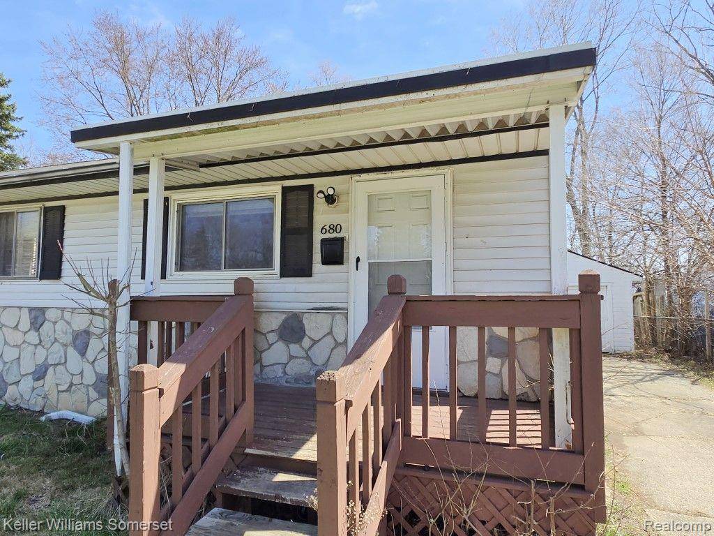 Pontiac, MI 48340,680 S STIRLING Street