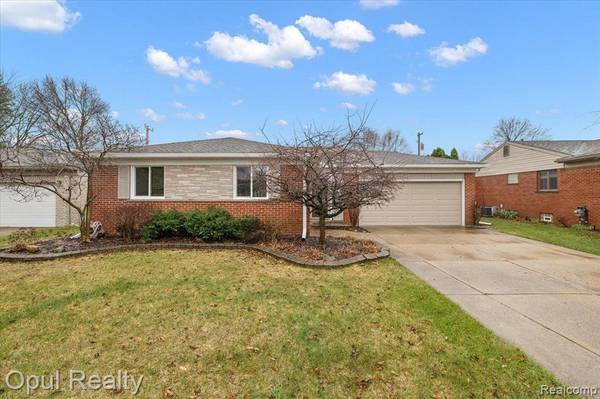 38979 ROSS Street, Livonia, MI 48154