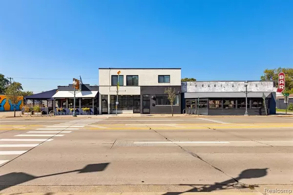 Hazel Park, MI 48030,23831 JOHN R Road