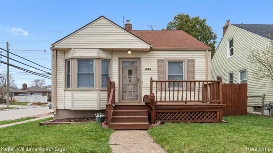 Wyandotte, MI 48192,838 SAINT JOHNS Street