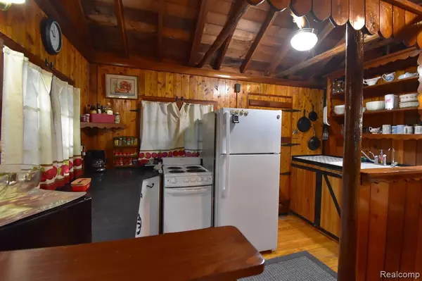 Gregory, MI 48137,12200 HADLEY Road