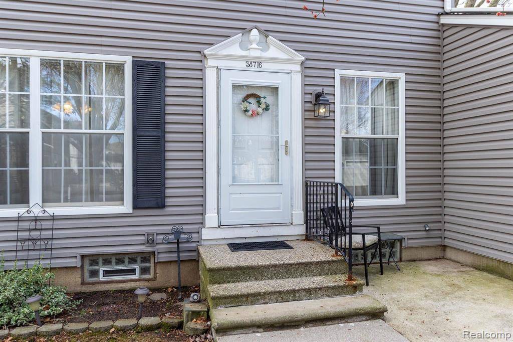 Clinton Twp, MI 48038,38716 BARNSTABLE Lane