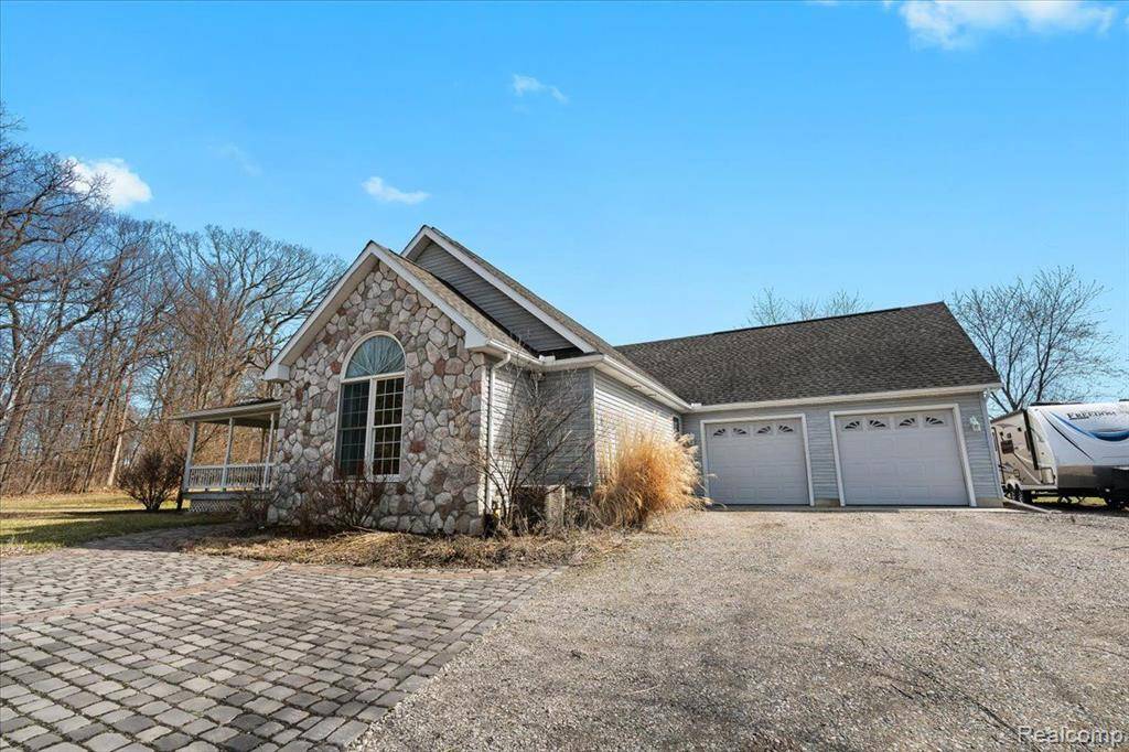 Romeo, MI 48065,80442 WOODRIDGE Lane