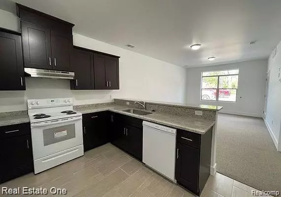 Dearborn Heights, MI 48127,24356 Ann Arbor Trail