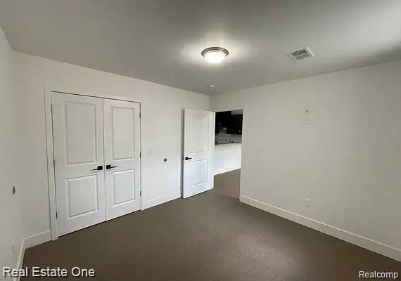Dearborn Heights, MI 48127,24356 Ann Arbor Trail