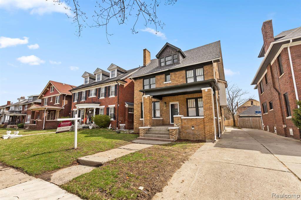 1651 EDISON Street, Detroit, MI 48206