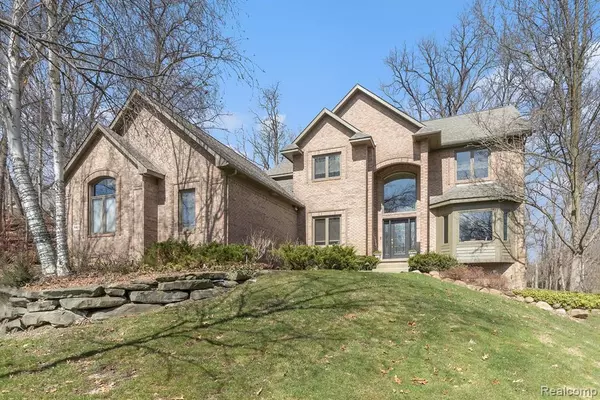 White Lake, MI 48383,7643 MISTWOOD Drive