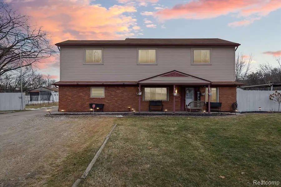 14121 HURON Street, Taylor, MI 48180