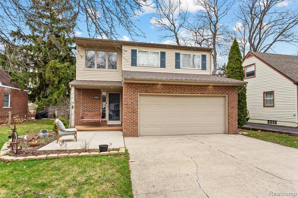 Waterford, MI 48328,150 EXMOOR Road
