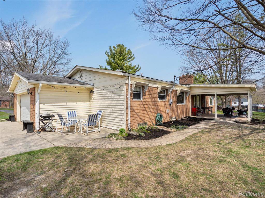Northville, MI 48167,38205 CONNAUGHT Drive