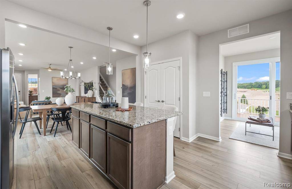 Milford, MI 48381,4107 Flagstone Drive