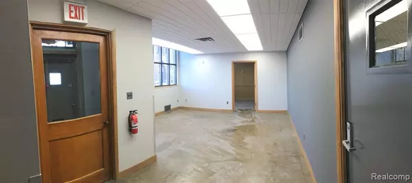 Detroit, MI 48202,850 W BALTIMORE Street