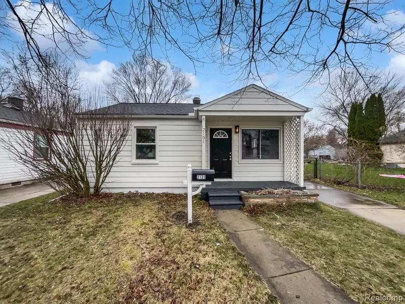 2131 PILGRIM Street, Ferndale, MI 48220