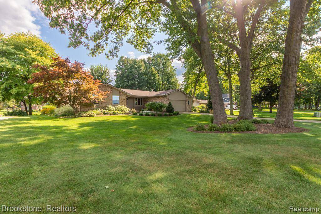 Highland, MI 48356,1748 IMPERIAL Drive