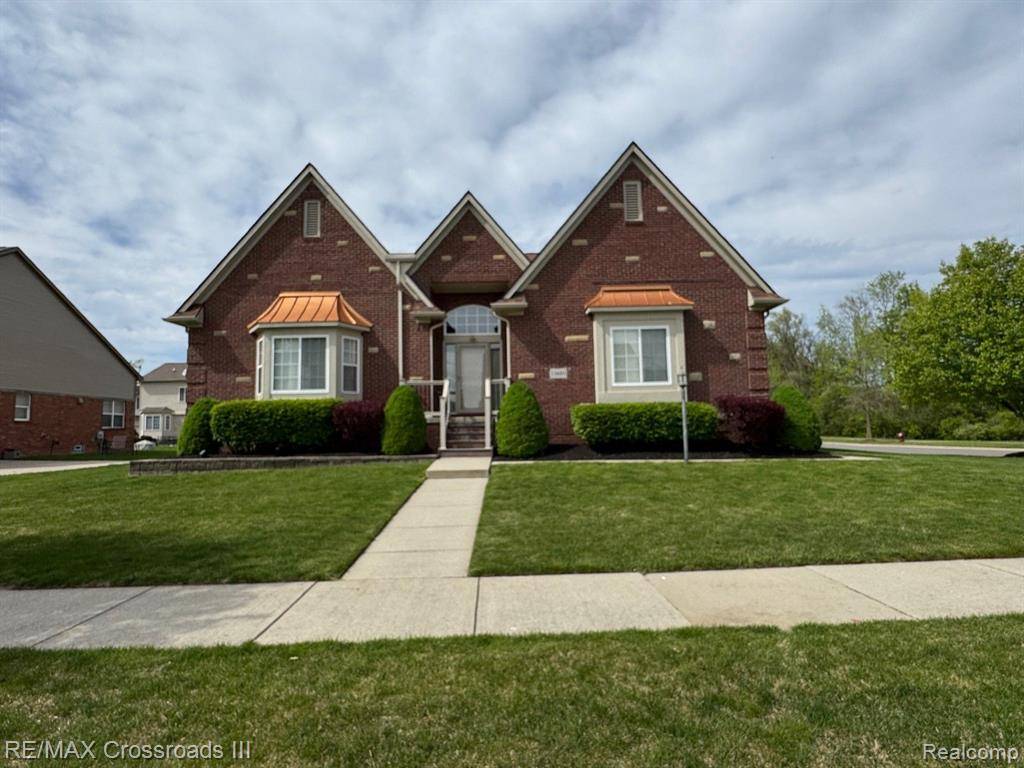 Van Buren, MI 48111,13691 BASSWOOD Circle