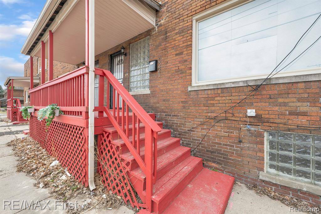 Detroit, MI 48202,10221 BRUSH Street