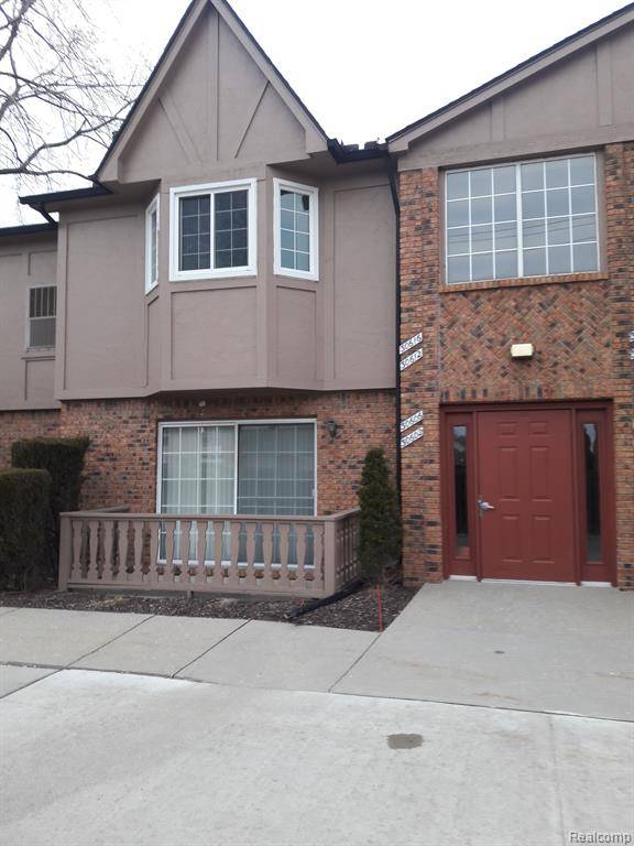 30602 OAKRIDGE MANOR Drive, Roseville, MI 48066