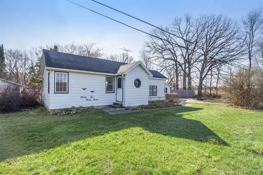 9257 LINDEN Road, Swartz Creek, MI 48473