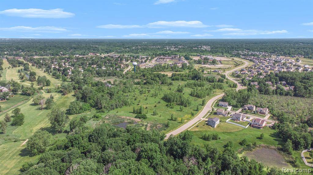 Grand Blanc, MI 48439,7250 GLEN VIEW Lane