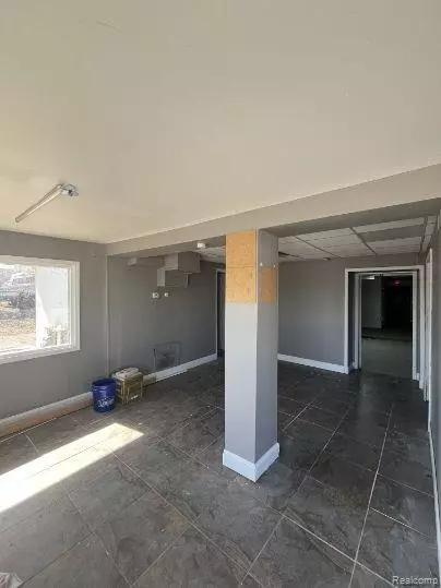 Ecorse, MI 48229,4690 W Jefferson Avenue