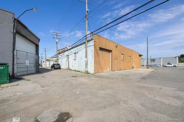 Detroit, MI 48210,9103 MICHIGAN Avenue