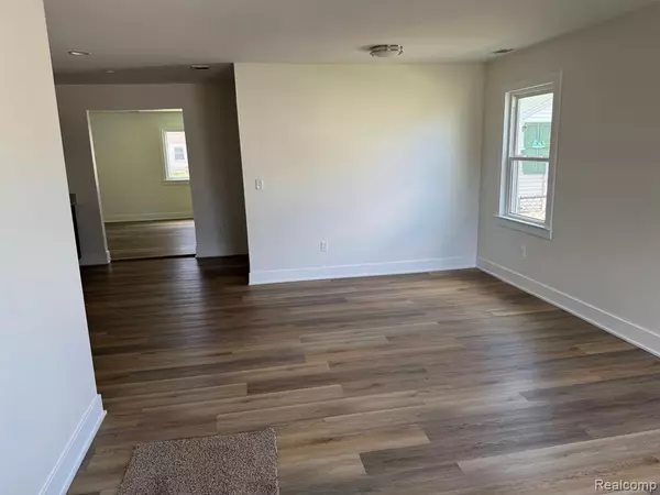 Warren, MI 48089,25169 HAYES Boulevard