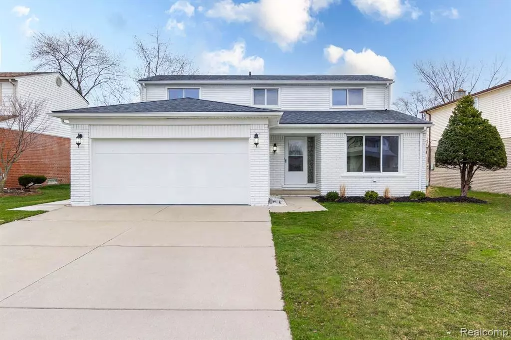 Southfield, MI 48076,27320 SUTHERLAND Street