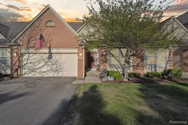 Trenton, MI 48183,5563 PINEHURST Drive