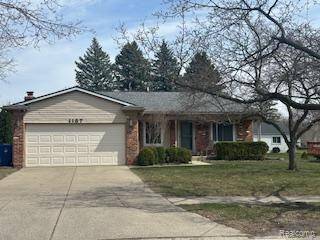 Waterford, MI 48327,1157 N MEADOWCREST Drive