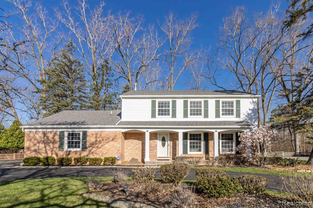 21932 RIVERVIEW Drive, Beverly Hills, MI 48025