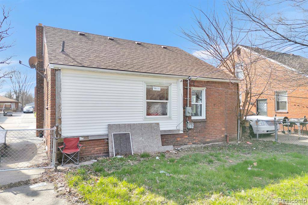 Detroit, MI 48205,19544 STRASBURG Street