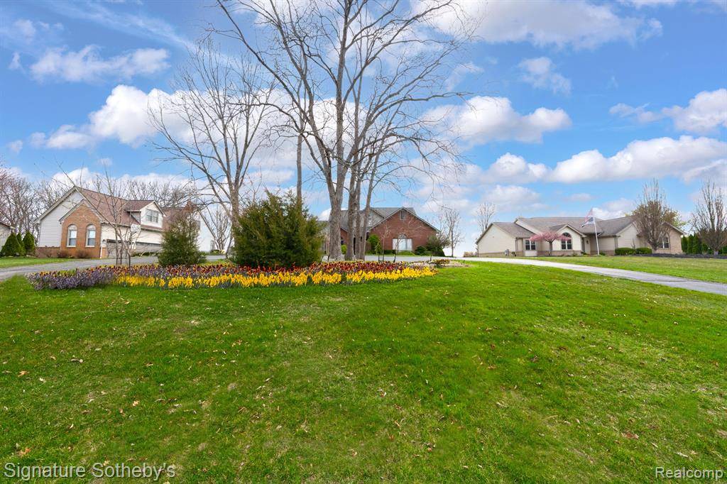 Highland, MI,2679 BAY VISTA Drive