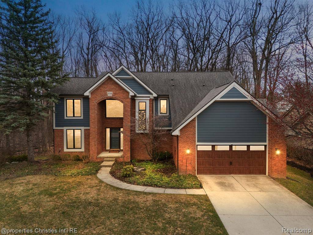30546 KNIGHTON Drive, Farmington Hills, MI 48331