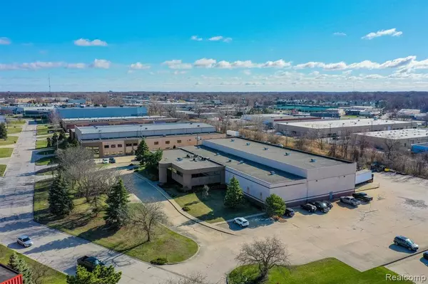 Fraser, MI 48026,33842 JAMES J POMPO Drive
