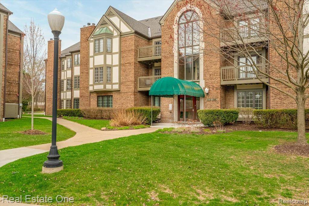 775 DEER Court, Plymouth, MI 48170