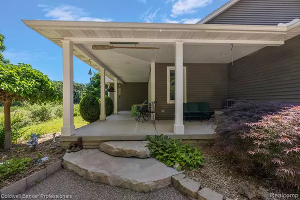 Lapeer, MI 48446,3769 SCHOLTZ Road