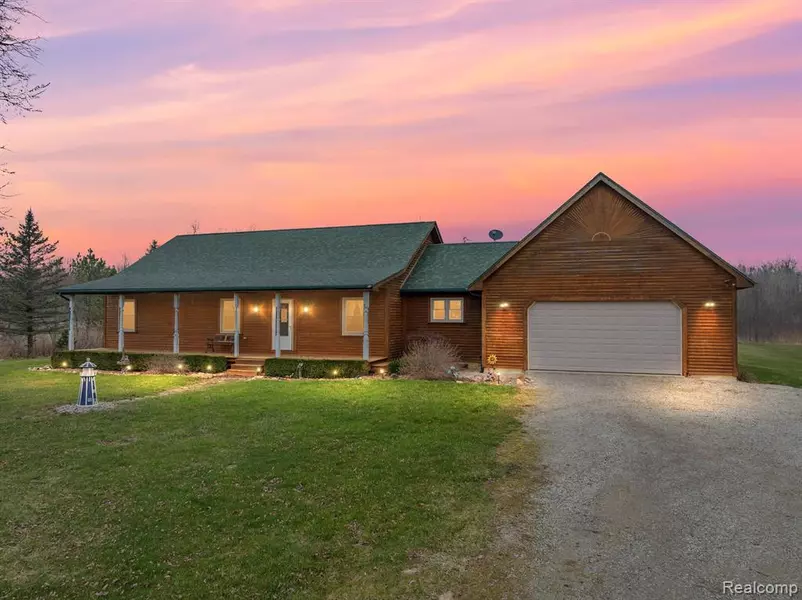 15066 BELLE RIVER Road, Berlin, MI 48002