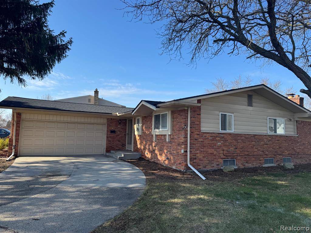 Troy, MI 48083,2889 SAMUEL Drive