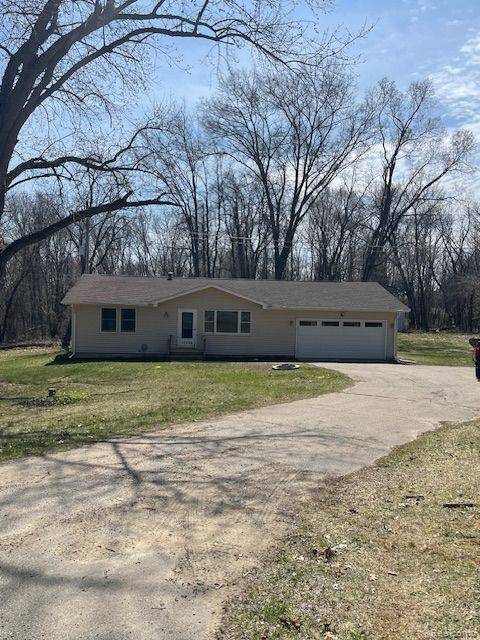17985 WATERLOO Road, Chelsea, MI 48118