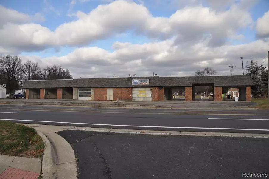 2171 GROVE Road, Ypsilanti, MI 48198