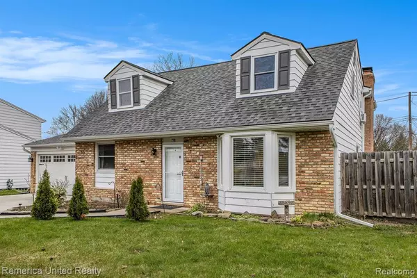 822 CROWN Boulevard, East Lansing, MI 48823
