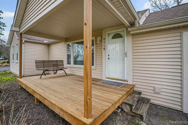 White Lake, MI,9110 GEORGETTE Street