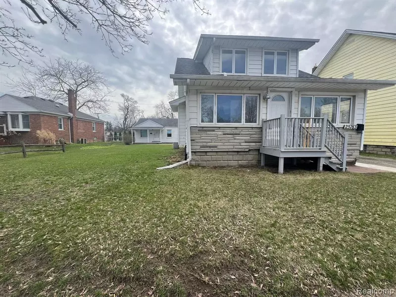 25763 GIBRALTAR Road, Flat Rock, MI 48134