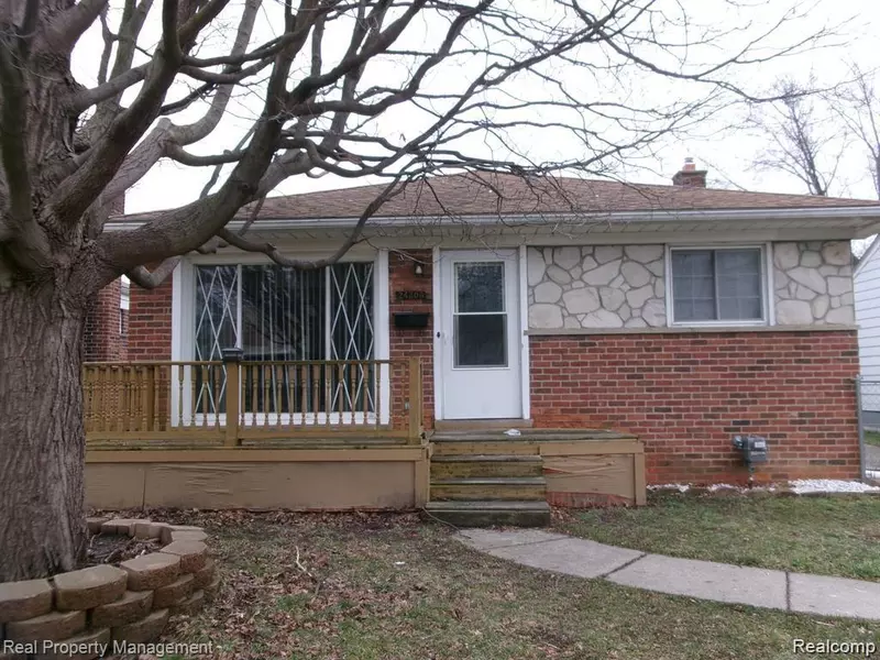 24306 VALLEY Avenue, Eastpointe, MI 48021