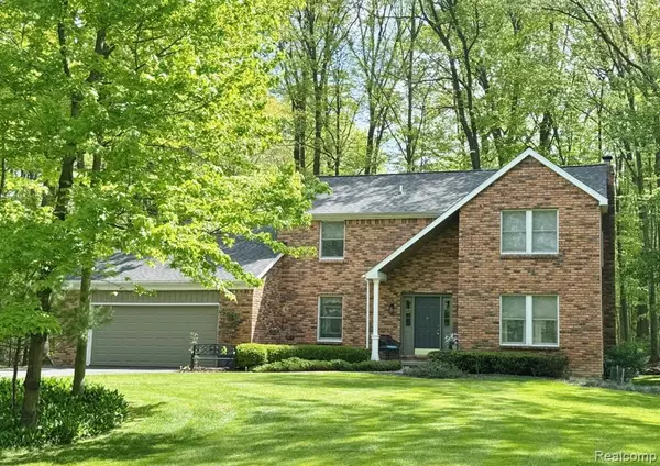 12131 BRANDYWINE Drive, Brighton, MI 48114