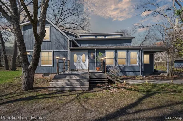 13266 Capernall Road, Carleton, MI 48117